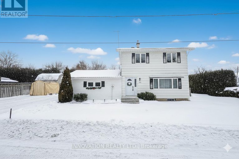 29218355/108-crossland-drive/fitzroy/ottawa/ontario/K0A1X0_2