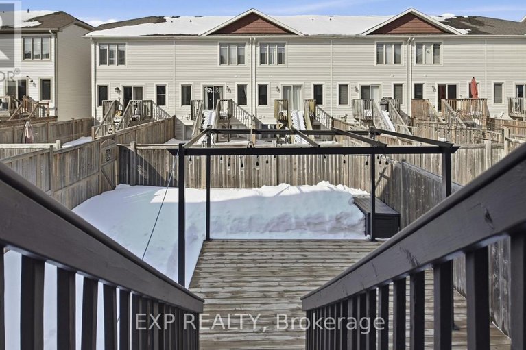 29590744/390-ann-street/almonte/mississippi-mills/ontario/K0A1A0_35