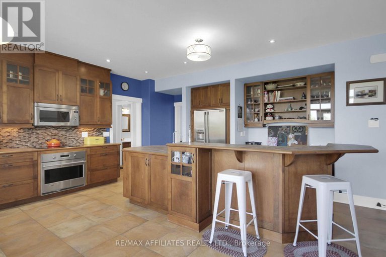 28600533/500-bradbury-court/kanata-north-west/ottawa/ontario/K2W0A1_19