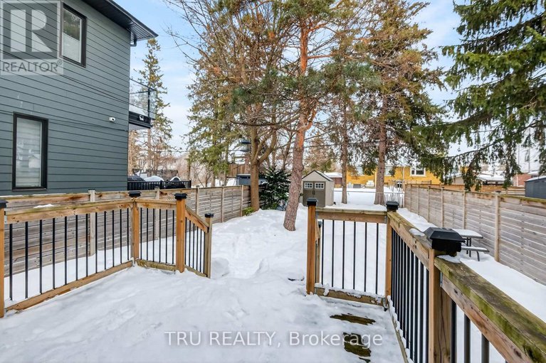 29420434/839-riddell-avenue-n/mckellar-heightsglabar-park/ottawa/ontario/K2K1X7_38