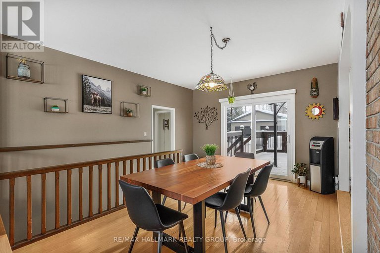 29297788/2431-bay-road/champlain-twp/champlain/ontario/K0B1K0_10