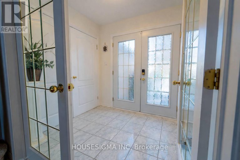 29349443/566-falwyn-crescent/fallingbrookridgemount/ottawa/ontario/K4A2A4_4