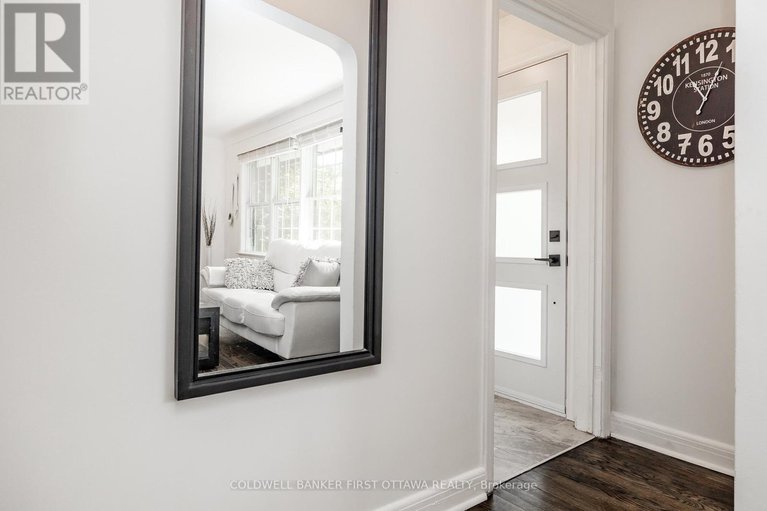 28584277/1-porter-street/stittsville-south/ottawa/ontario/K2S1P8_6