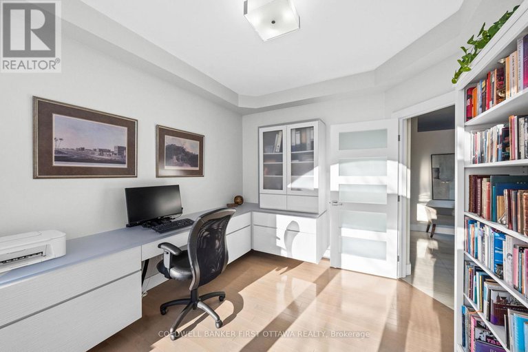 29322072/1828-heatherstone-crescent/springridgeeast-village/ottawa/ontario/K4A4P2_29