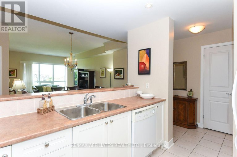 28598695/317-905-beauparc-private/cyrville/ottawa/ontario/K1J0A1_13