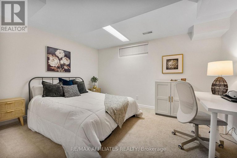 29043621/34-catterick-crescent/morgans-grantsouth-march/ottawa/ontario/K2K3M5_34