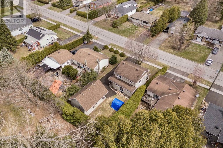 29645409/2567-cleroux-crescent/blackburn-hamlet-south/ottawa/ontario/K1W1B6_35