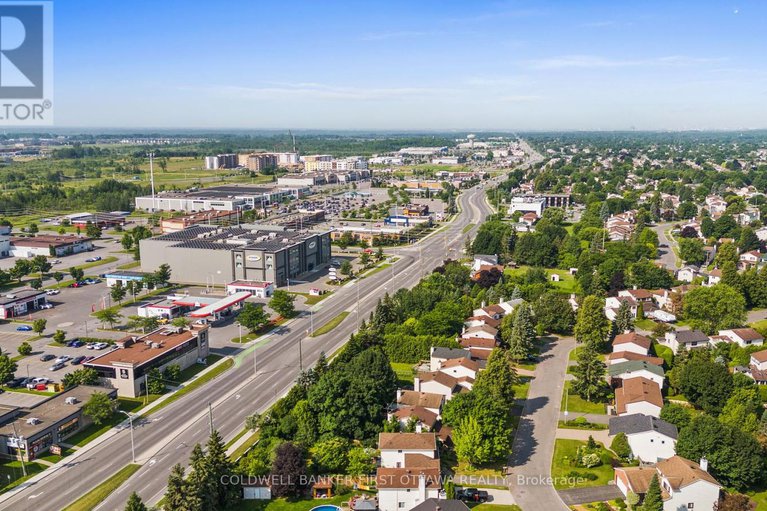 28600094/1883-des-prairies-avenue/queenswood-heights-south/ottawa/ontario/K1E2R5_44