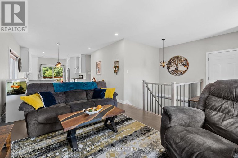 28600091/5-matheson-street/north-stormont-finch-twp/north-stormont/ontario/K0A1R0_15