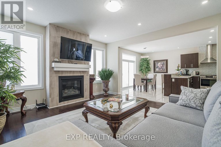 28791941/628-eagle-crest-heights/stittsville-north/ottawa/ontario/K2S2E6_19