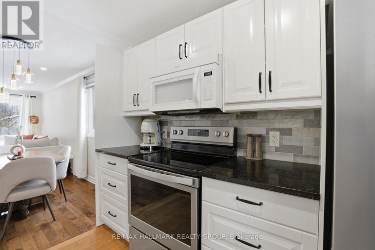 29378693/24-binscarth-crescent/glencairnhazeldean/ottawa/ontario/K2L1S1_8