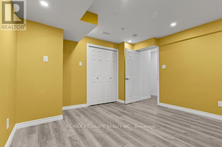 28975181/6-howard-court/hearts-desire/ottawa/ontario/K2J3Z8_34