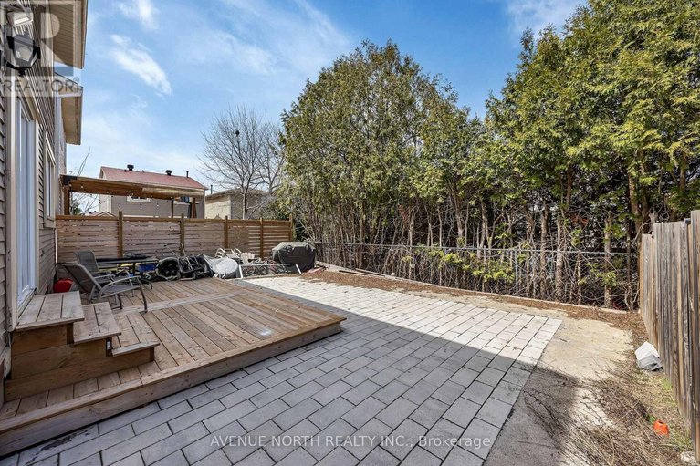 29654519/365-lefebvre-way/bilberry-creekqueenswood-heights/ottawa/ontario/K1E2W5_45