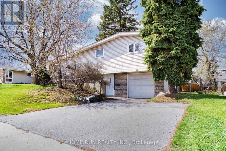 29593960/1259-meadowlands-drive-e/city-viewskylinefisher-heightsparkwood-hills/ottawa/ontario/K2E6K4_1