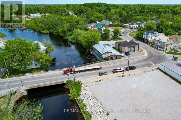 28432500/45-george-street/lanark-highlands-lanark-village/lanark-highlands/ontario/K0G1K0_4
