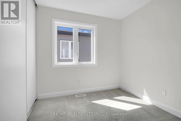 29532775/157-bending-way/hearts-desire/ottawa/ontario/K2J6N9_21