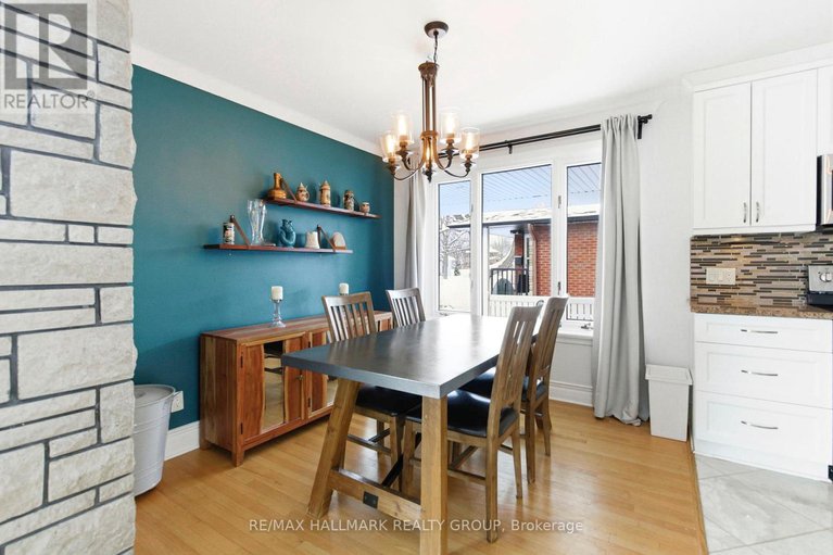 29310032/907-innswood-drive/mckellar-heightsglabar-park/ottawa/ontario/K2A3R9_10