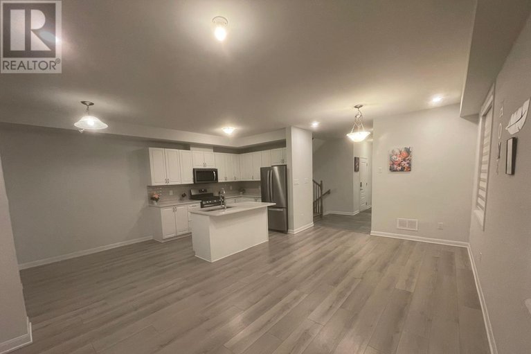 29386902/1075-ballyhale-heights/half-moon-bay/ottawa/ontario/K2J6Y1_6