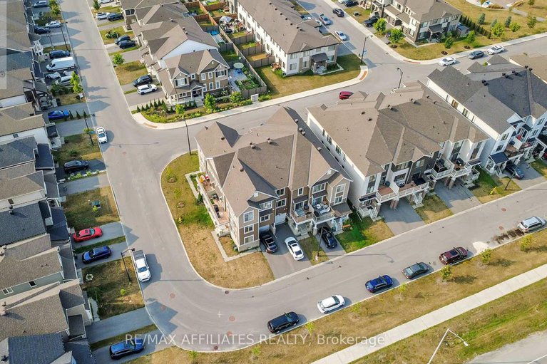 28735067/388-aphelion-crescent/half-moon-bay/ottawa/ontario/K2J6N5_39