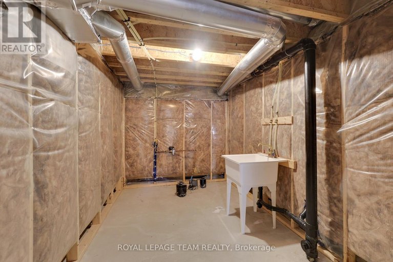 29464154/840-clapham-terrace/stittsville-south/ottawa/ontario/K2S2N8_48