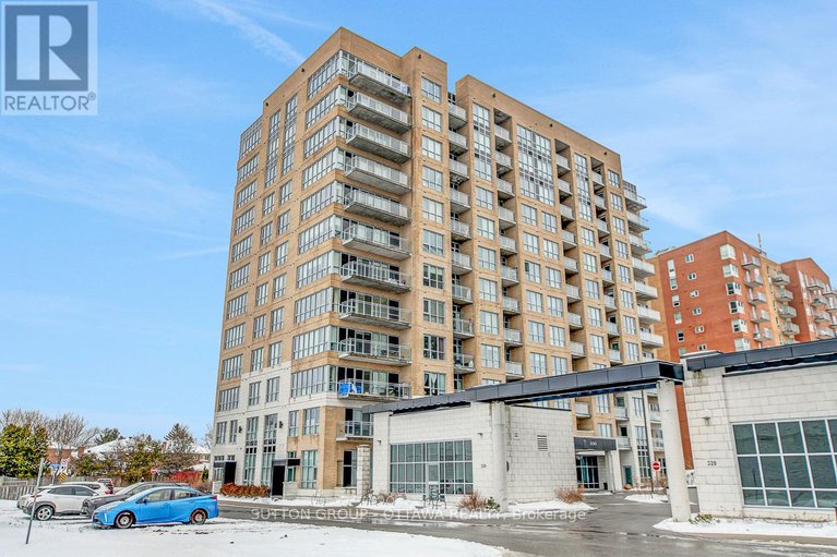 29233597/903-330-titan-private/borden-farmstewart-farmcarleton-heightsparkwood-hills/ottawa/ontario/K2G1G3_1