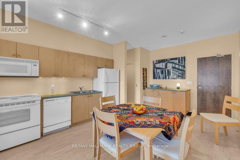 28308377/610-383-cumberland-street/lower-townbyward-market/ottawa/ontario/K1N1J7_14