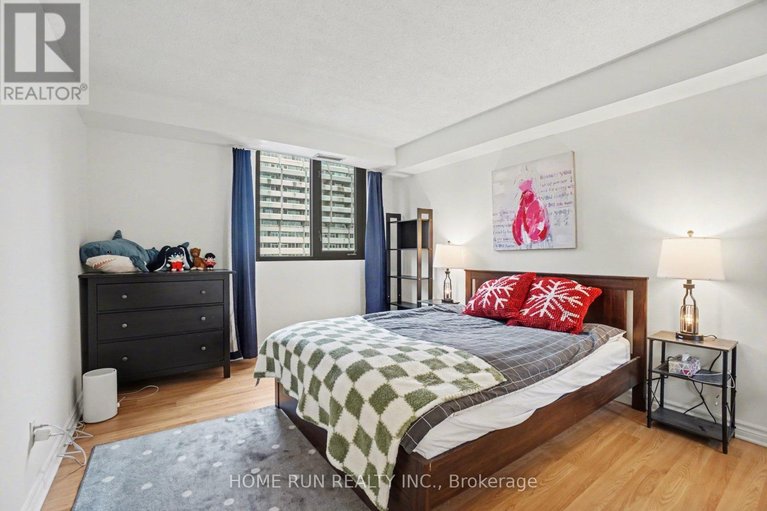 29545211/1103-200-bay-street/ottawa-centre/ottawa/ontario/K1R7W8_8