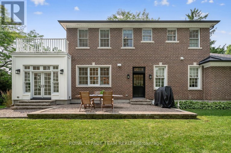 29185417/140-howick-street/rockcliffe/ottawa/ontario/K1M0G8_29