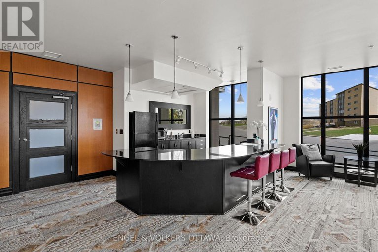 29127401/102-75-cleary-avenue/woodroffe/ottawa/ontario/K2A1R8_26