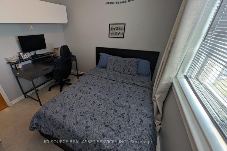 28706919/711-20-chesterton-drive/borden-farmstewart-farmcarleton-heightsparkwood-hills/ottawa/ontario/K2E6Z7_20
