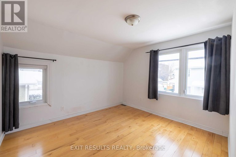 28607259/292-richelieu-avenue/vanier/ottawa/ontario/K1L6K3_23