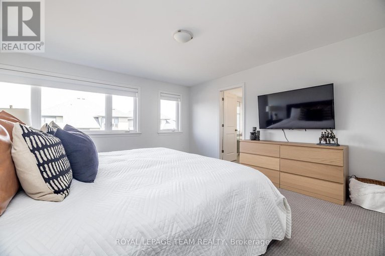 28830744/636-mistwell-lane/riverside-southgloucester-glen/ottawa/ontario/K4M1B2_33