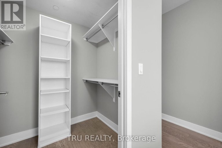 29586407/910-485-richmond-road/westboro-west/ottawa/ontario/K2A3W9_23