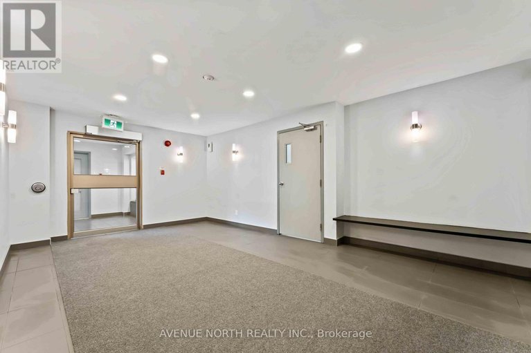 29011609/200-214-viewmount-drive/borden-farmstewart-farmcarleton-heightsparkwood-hills/ottawa/ontario/K2E7X3_6