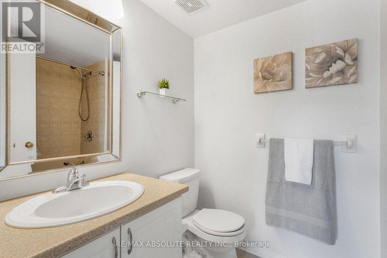 28883763/32-bonfield-private/avalon-east/ottawa/ontario/K4A5E4_24