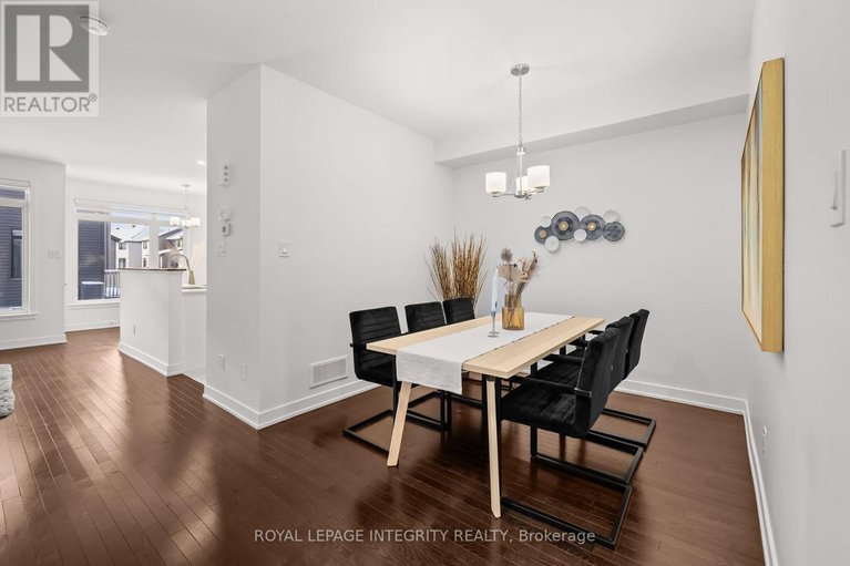 29358346/264-monticello-avenue/emerald-meadowstrailwest/ottawa/ontario/K2S2S1_3