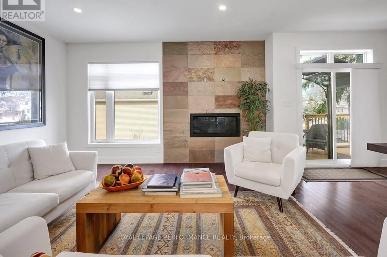 28399977/2183-deschenes-street/woodroffe/ottawa/ontario/K2B6N2_8