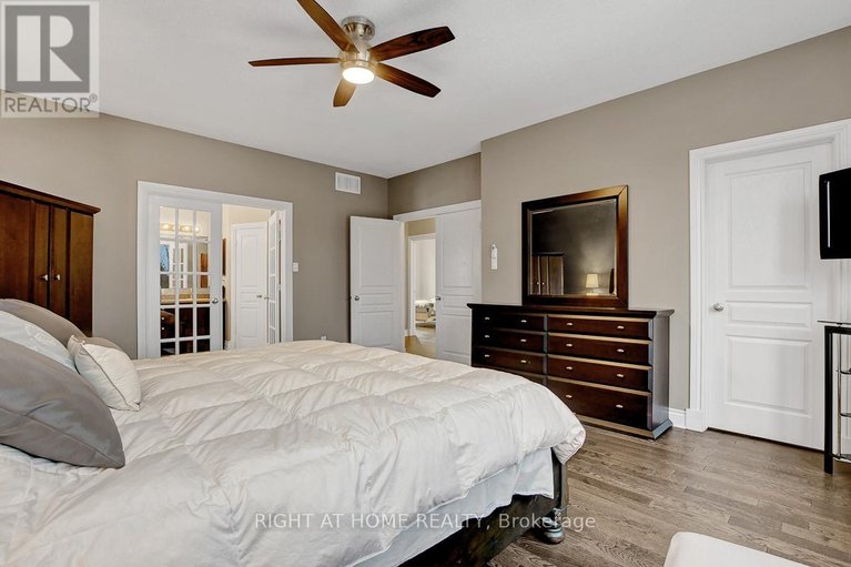 29641405/701-everlasting-crescent/springridgeeast-village/ottawa/ontario/K4A0K2_26