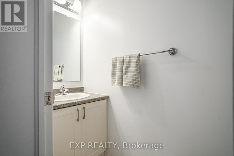 29525001/99-dun-skipper-drive/blossom-parkkemp-parkfindlay-creek/ottawa/ontario/K1X0G1_10