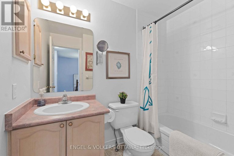 29117351/21-kimberwick-crescent/quinterra/ottawa/ontario/K1V1K6_22