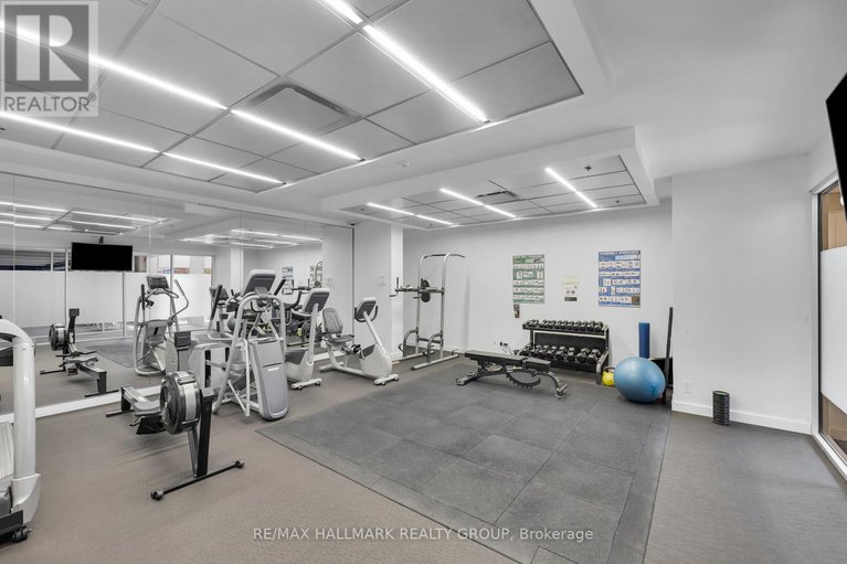 28932807/638-340-mcleod-street/ottawa-centre/ottawa/ontario/K2P1A4_46