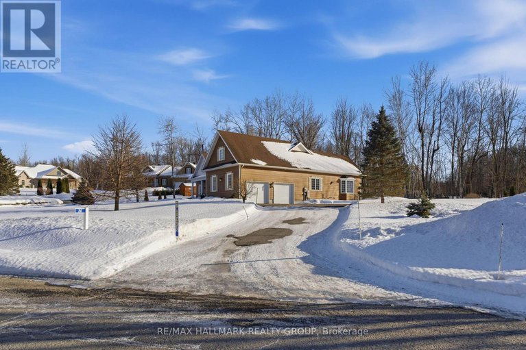 29441652/24-radstock-lane/champlain-twp/champlain/ontario/K6A2R2_9