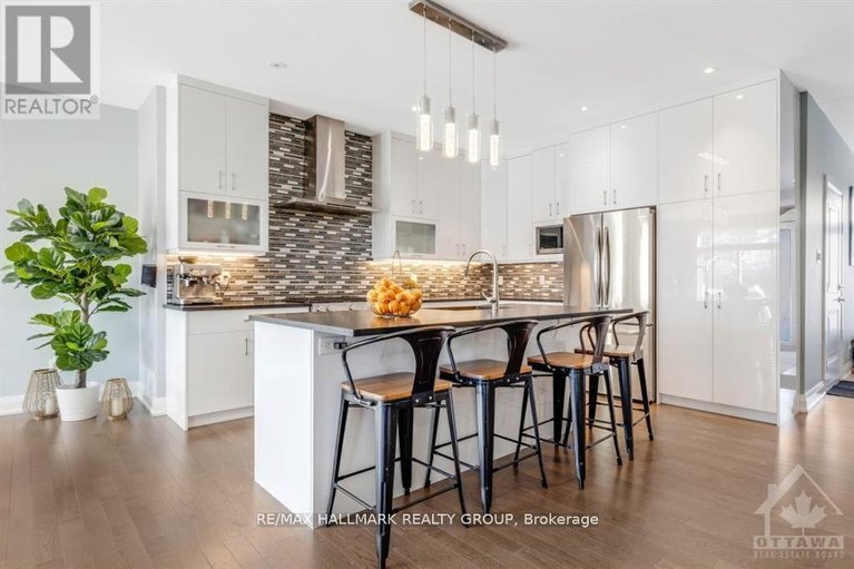 29540053/250-richardson-avenue/woodroffe/ottawa/ontario/K2B5G6_9