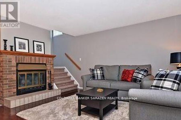 29153397/3561-trappers-road/emerald-woodssawmill-creek/ottawa/ontario/K1T2R1_4