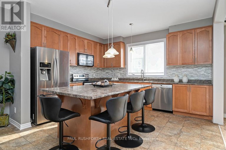 28591781/609-dundonald-drive/half-moon-bay/ottawa/ontario/K2J5Y8_8