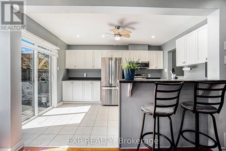 28760670/502-rosehill-avenue/stittsville-north/ottawa/ontario/K2S0E4_7
