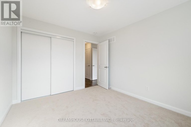 29450822/563-aglish-mews/half-moon-bay/ottawa/ontario/K2C3H2_24