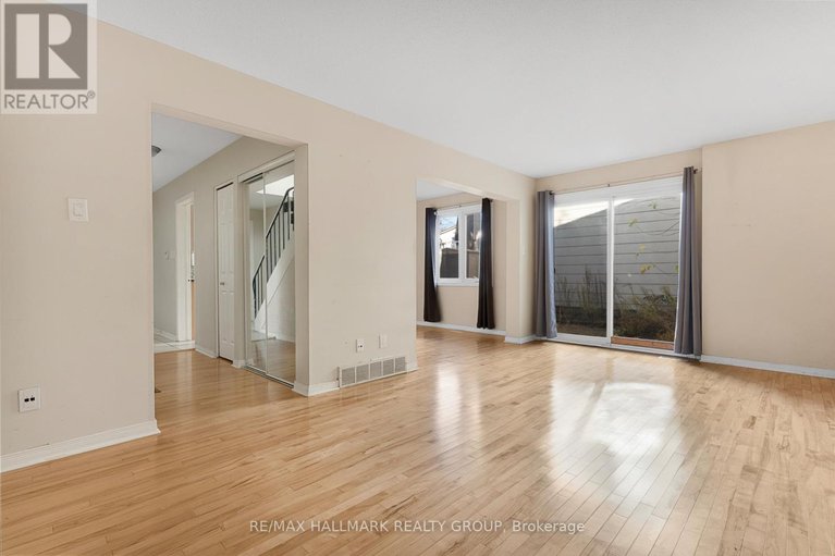 29072895/193-3310-southgate-road/south-keys/ottawa/ontario/K1V8X4_7