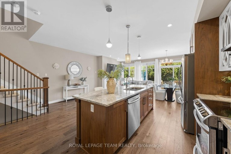 29679091/334-warmstone-drive/stittsville-north/ottawa/ontario/K2S0W3_14