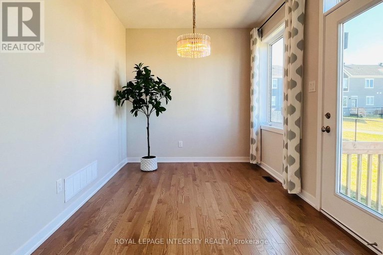 28795491/324-canadensis-lane/half-moon-bay/ottawa/ontario/K2J6X8_22